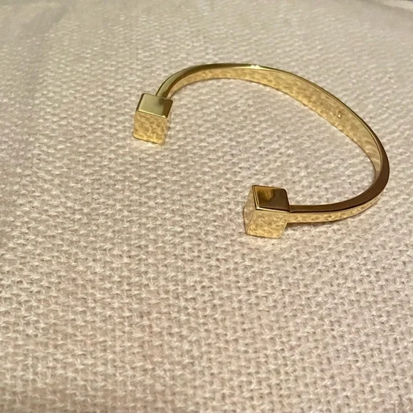 Gold tone jewelry set - Picture 4 of 6